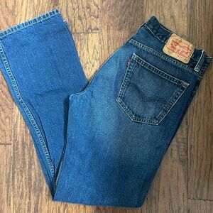 527 34x34 excellent condition!! Levi’s slim bootcut